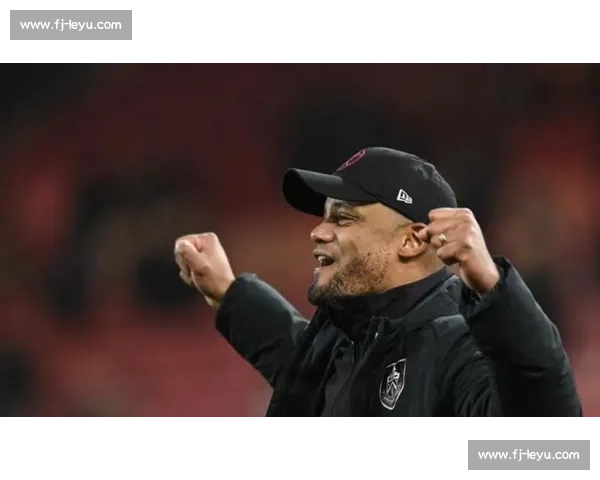 格雷茨卡闪击世界波 + 9.8 分！拜仁中场教科书级表现