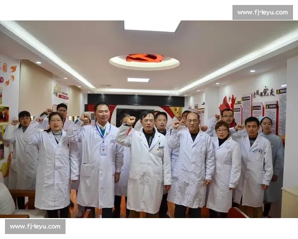 洪流中的脊梁：担当与温情铸就生命防线