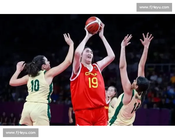 宫鲁鸣训张子宇：传球太低！高举高打战术亟待调整