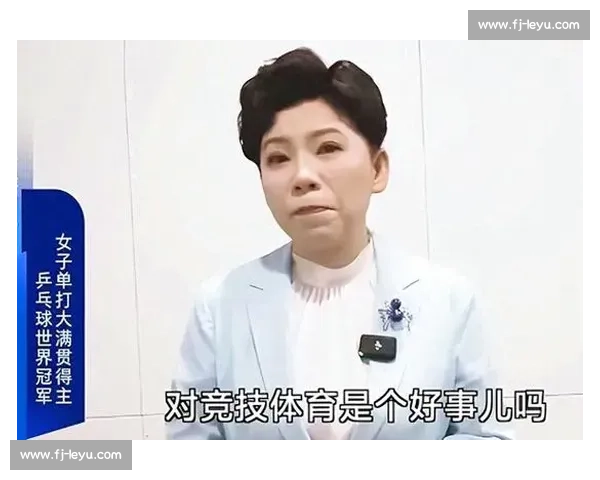 邓亚萍走进印刷学院附小：体育教会孩子 “输得起” 的人生哲学