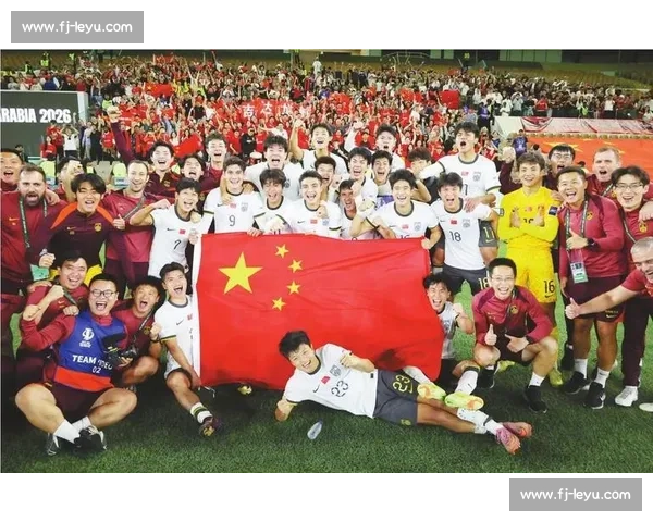 新华社删国足对比视频引争议：职业态度与中国足球的冰火两重天